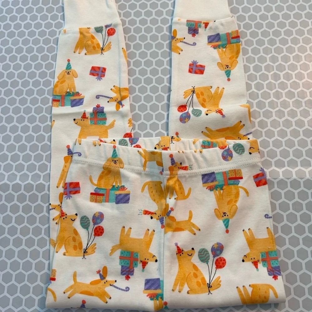 NWT Old Navy Cream Kids Pajama Set with Yellow Party Dog Print.       Size 4T